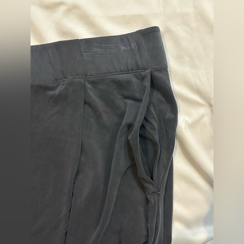 Eileen Fisher Cupro Knit Wide-Leg Pleated Pants - Picture 8 of 14